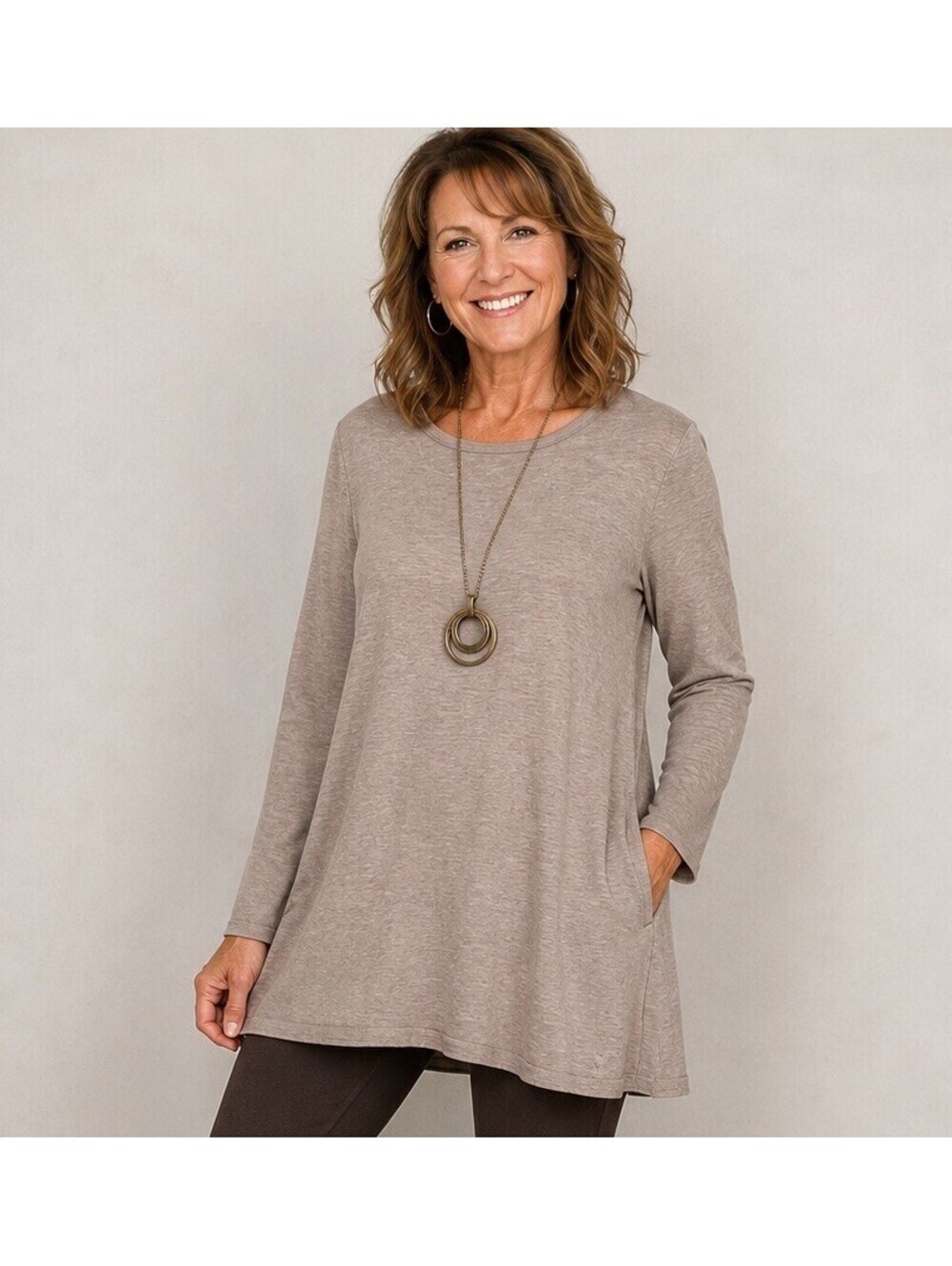 Chico’s Size 1 Medium Tan Sweater Tunic Blouse Lagenlook Boho Hippie Minimalist